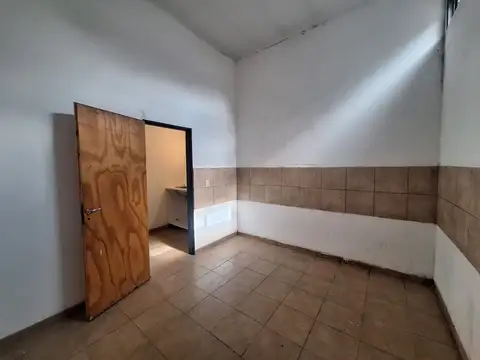Local en Alquiler en El Talar, $ 650.000