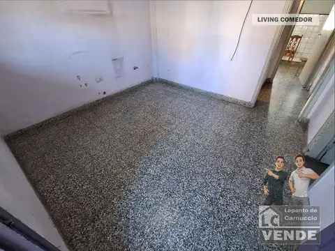 Casa en Venta en Isidro Casanova, USD 90.000
