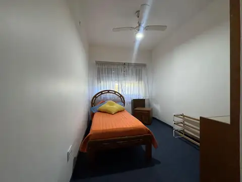 CASA 5 AMBIENTES  CASTELAR NORTE APTA CREDITO