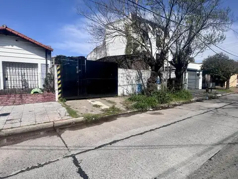 Galpon en Venta 9  mts Frente