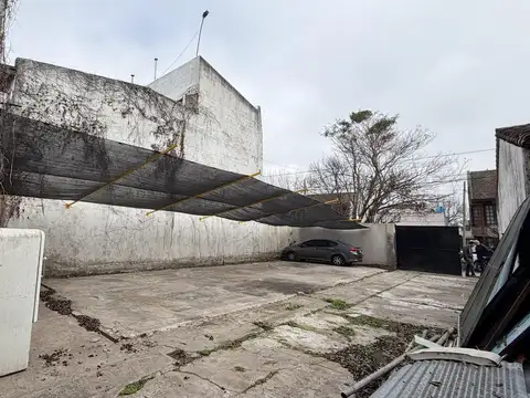 Galpon en Venta 40  mts Fondo