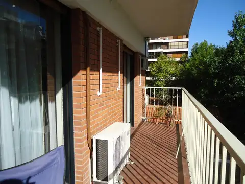 Departamento de 3 ambientes en olivos