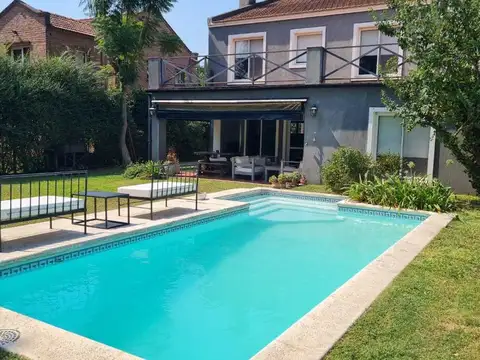 Venta casa en Benavidez Greens 5 dorm apto credito