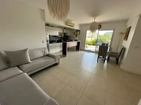 Venta Departamento en la ISLA DEL CANAL, NORDELTA frente al río