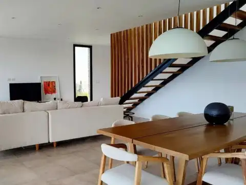 Casa en Venta en Puertos - Barrio Ceibos, USD 569.000