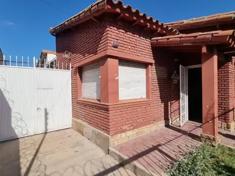 CASA EN VENTA APTA CREDITO HIPOTECARIO GODOY CRUZ