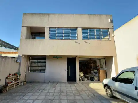 Concejal Sequeira 3500