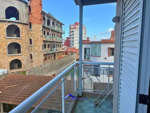 Departamento en Alquiler Temporal en Villa Gesell, $ 1.000