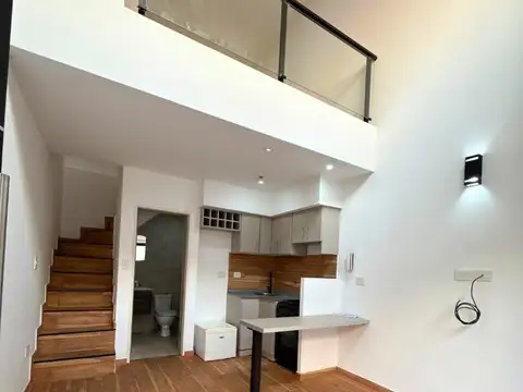 Depto Tipo Casa en Venta de 1 dormitorio