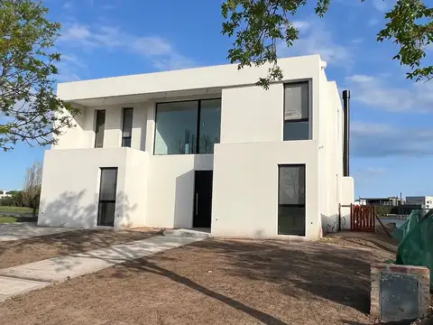 Casa en Venta A Estrenar