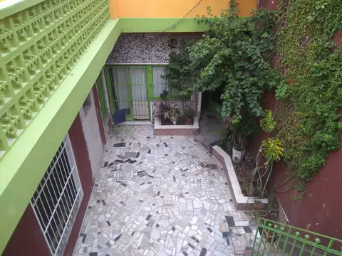 Depto Tipo Casa en Alquiler de 2 ambientes