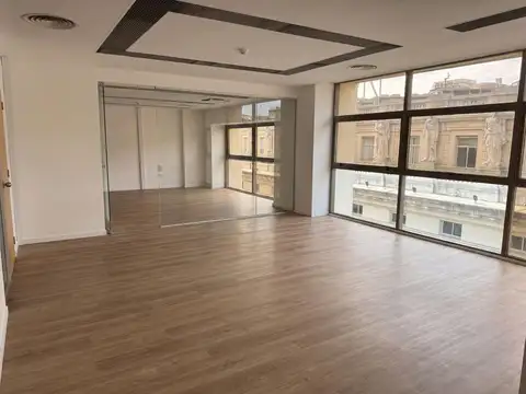 Oficina en Alquiler en Monserrat, $ 1.000.000