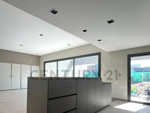 Venta de casa a estrenar en barrio privado Lar de Vieytes III