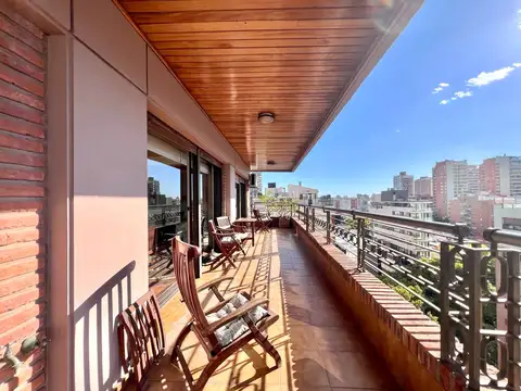 Departamento en Venta de 5 dormitorios