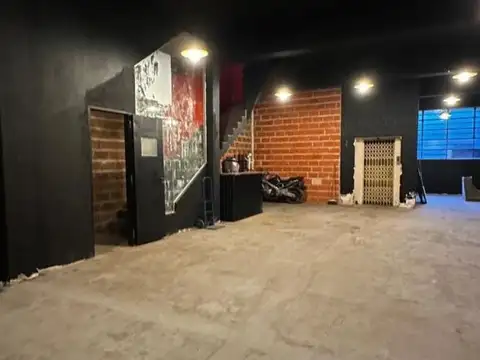 Depósito 3 departamentos en block en plena zona comercial