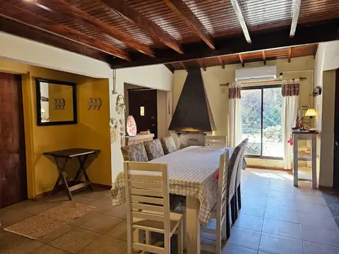 Casa cuatro ambientes en Maschwitz