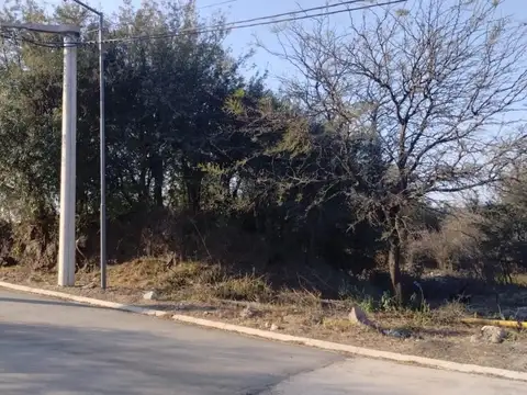 LIQUIDO LOTE EN ALTOS DE LA ESTANZUELA  C/ESCRITURA