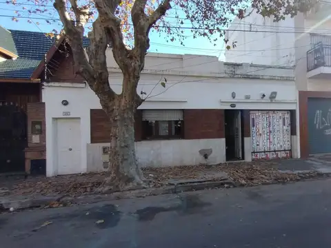 25 de Mayo 200