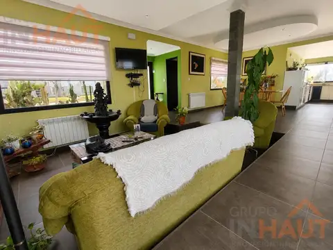 Venta Casa tres dormitorios en barrio privado Los Patricios II
