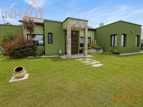 Casa en Venta en Cipolletti, General Roca