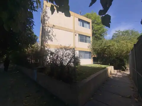 Dpto en Venta - Calle Salvador Reta - Ciudad