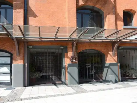 Avenida Alicia Moreau De Justo 100