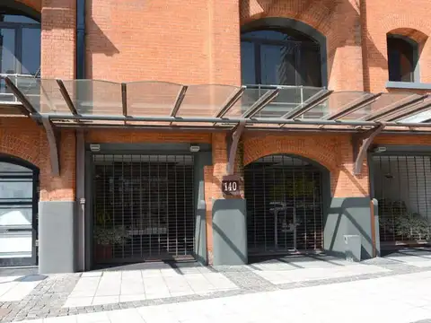 Avenida Alicia Moreau De Justo 100