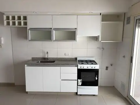 Avenida San Pedrito 300
