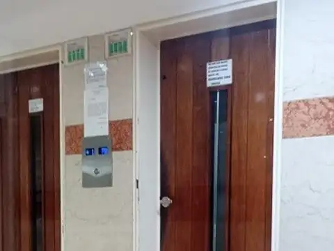 Solis 300, Piso 4