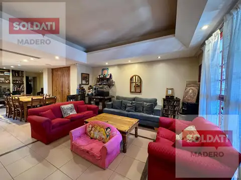 Casa en Venta de 6 dormitorios