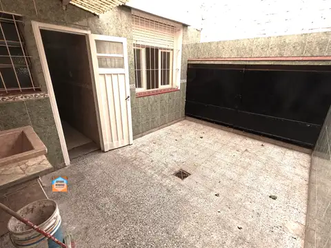 Depto Tipo Casa en Alquiler en Barrio San Pedro, $ 670.000