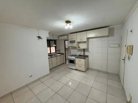 Departamento 4 ambientes con 3 baños