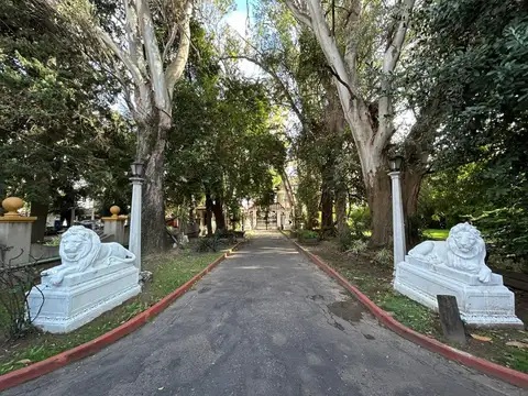 Terreno en venta en Carapachay - San Isidro