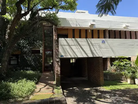 Casa en Venta en Martinez Vias / Libertador, USD 420.000