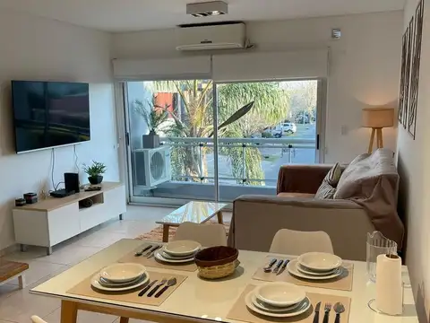 Departamento en alquiler ANUAL de 2 totalmente equipado en Altos de Hudson 2, Hudson Berazategui