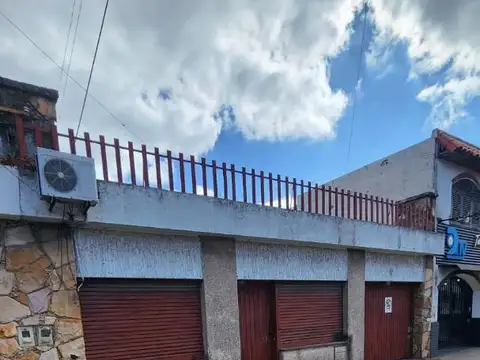 Villa De Lujan 2200