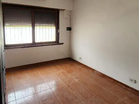 VENTA CASA 3 AMBIENTES EN VILLA DE LUJAN 2281 (LANUS ESTE)
