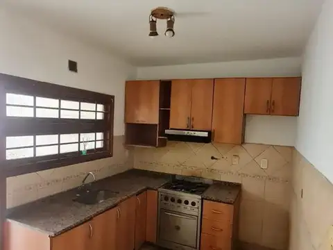 Casa en Venta en Lanus Este, USD 72.000