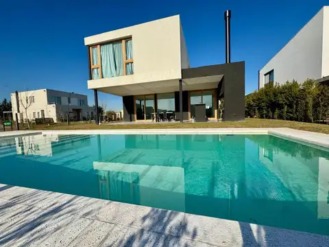 Casa en Venta en Nordelta Carpinchos, Nordelta