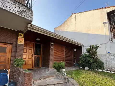 Casa en Venta en Banfield, USD 260.000