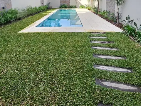 HERMOSO Y AMPLIO DEPTO. 2 AMB. + COCHERA CUBIERTA FIJA A ESTRENAR - FLORIDA