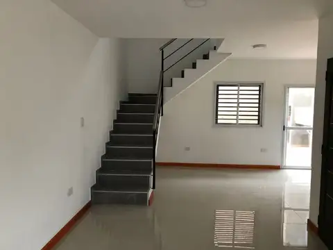 Casa en Alquiler de 2 dormitorios