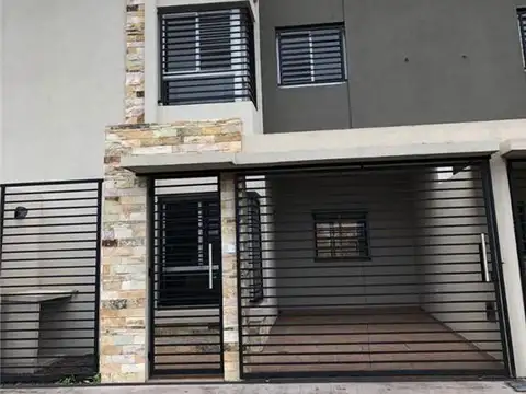 LOPEZ Y PLANES 2200, Piso P.B.