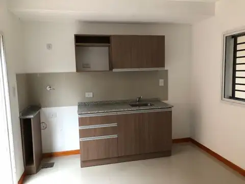 Casa en Alquiler en Resistencia, $ 750.000
