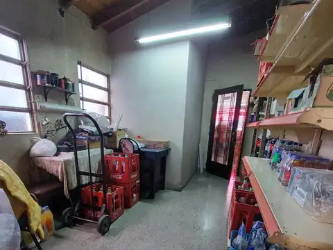 Local en Venta en Villa Lynch, USD 125.000