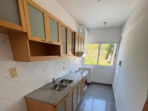 EN VENTA DEPARTAMENTO DOS AMBIENTES SAN MARTIN CENTRO