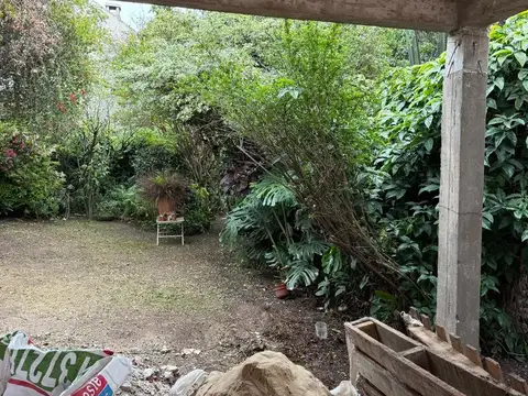 Casa en zona residencial de Banfiled
