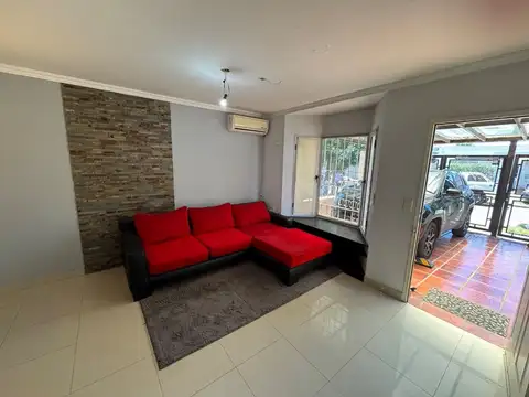 Casa en Venta en Ituzaingo, USD 130.000