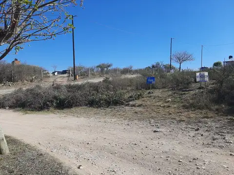 Lote a la venta en Estancia Vieja. (L446)