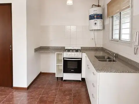 Departamento en Alquiler en Jose Marmol, $ 750.000